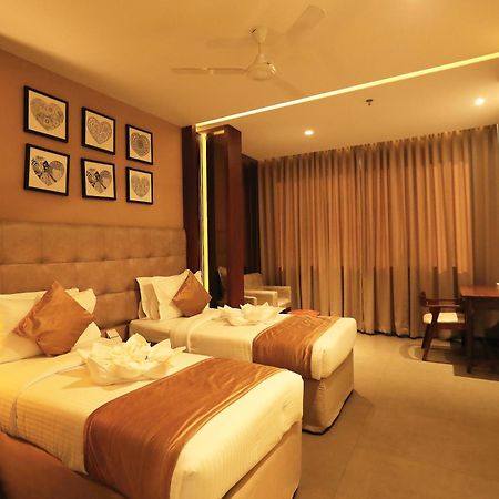 Magnet Hotel Kannur Buitenkant foto