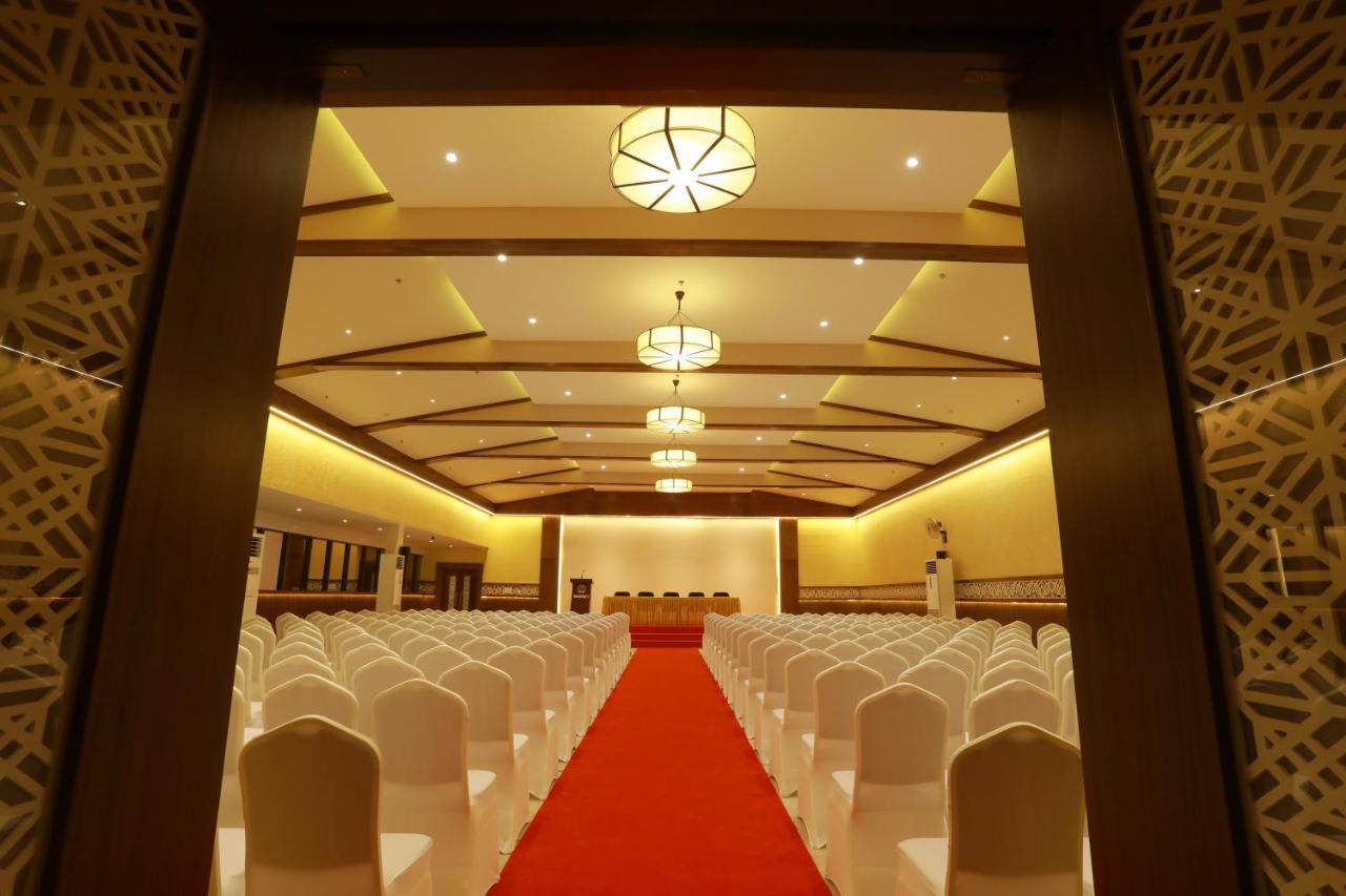 Magnet Hotel Kannur Buitenkant foto