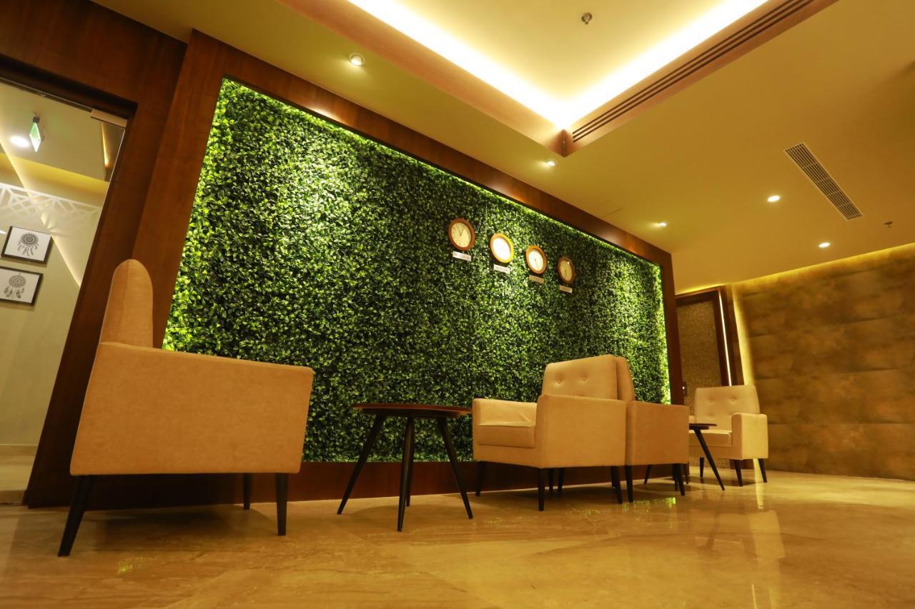 Magnet Hotel Kannur Buitenkant foto