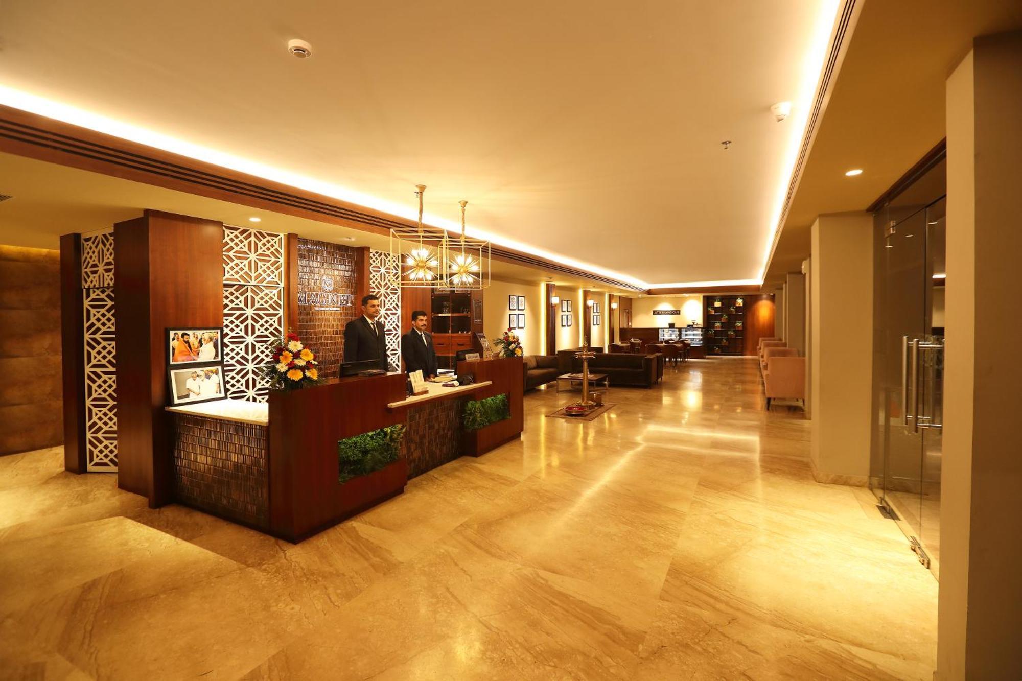 Magnet Hotel Kannur Buitenkant foto