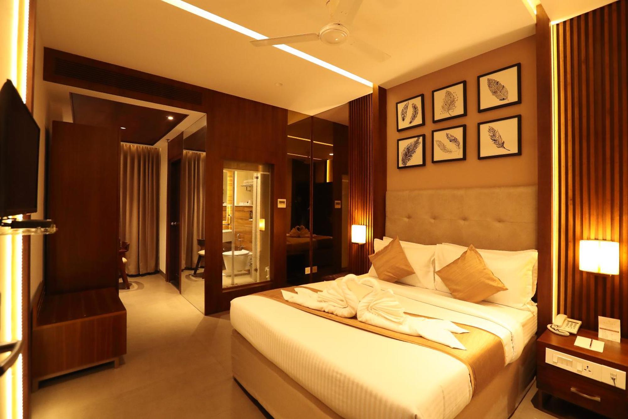 Magnet Hotel Kannur Buitenkant foto
