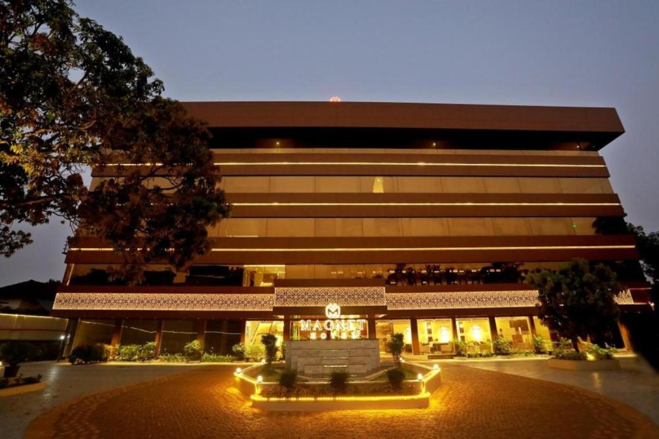Magnet Hotel Kannur Buitenkant foto
